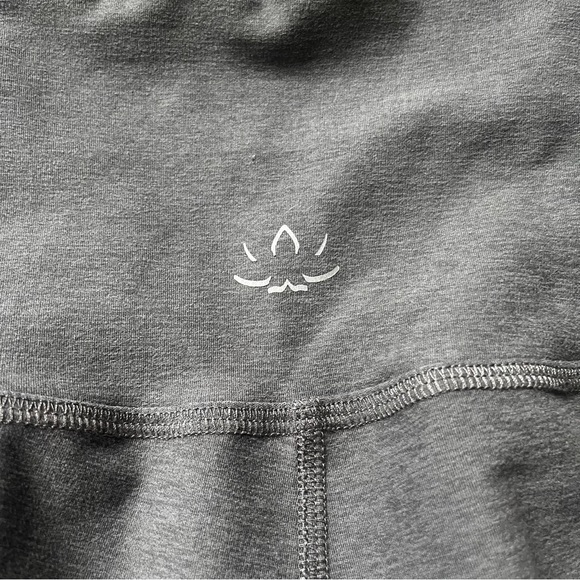 Beyond Yoga Gray Spacedye Out Of Pocket High Waisted Midi Legging Sz Small - Picture 7 of 7